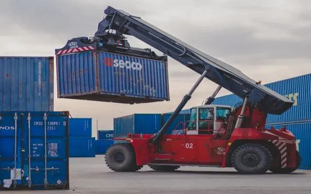 Il sorpasso silenzioso del Made in Italy: tra crisi globali e resilienza manifatturiera