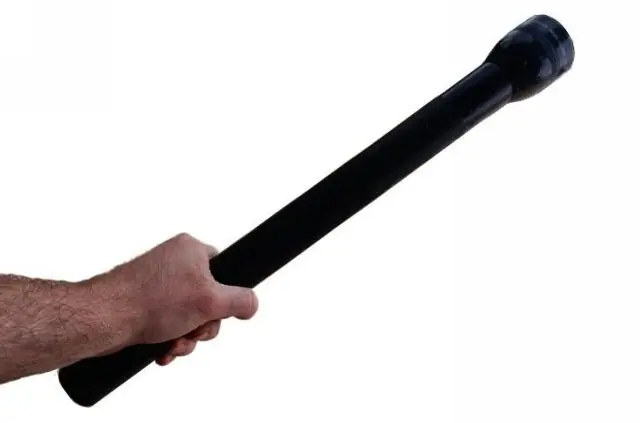 Le regole italiane sul possesso e il trasporto di armi: insegnamenti per aziende e manager